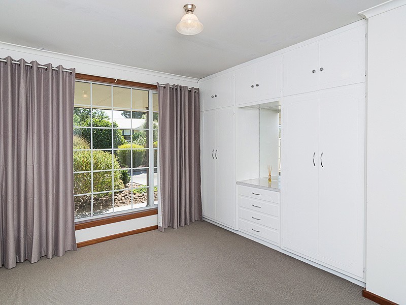 7 Collins Street, Hahndorf SA 5245