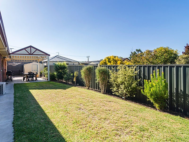 2/9 Hawthorn Rd, Mount Barker SA 5251