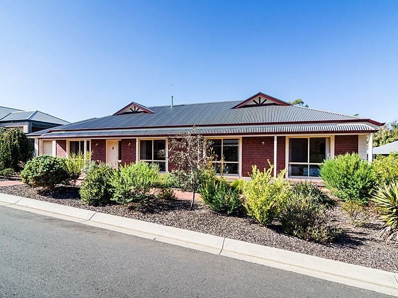 2/9 Hawthorn Rd, Mount Barker SA 5251