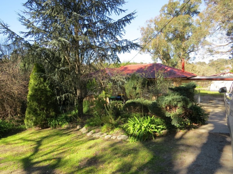 22 Anzac Ridge Road, Bridgewater SA 5155