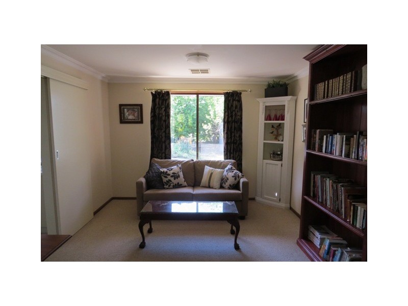 3 Bernhardt Crescent, Hahndorf SA 5245