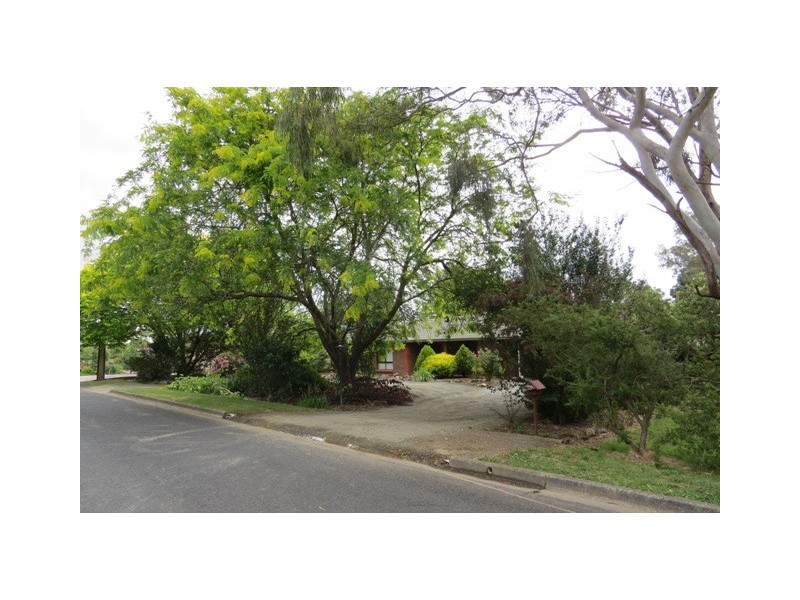 3 Bernhardt Crescent, Hahndorf SA 5245