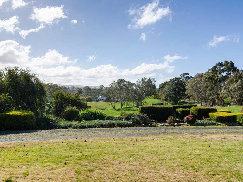 140 River Road, Hahndorf SA 5245