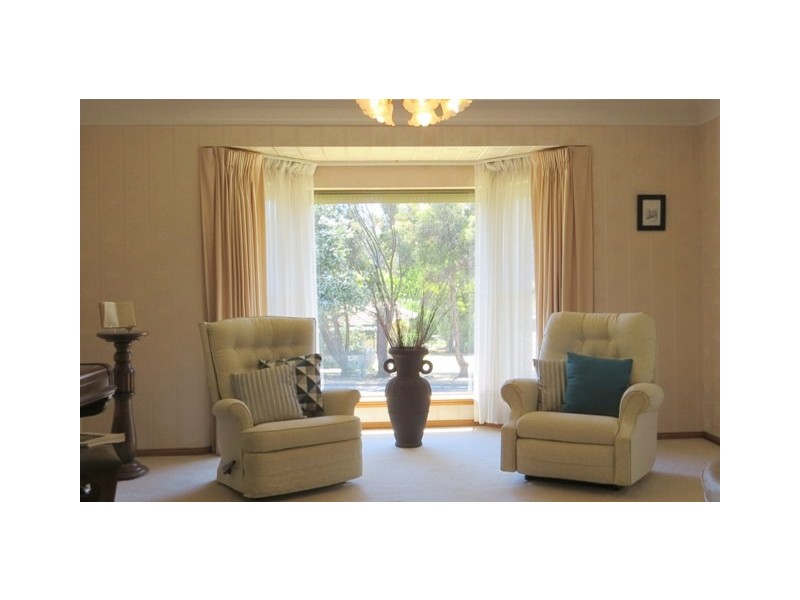 10 Nitschke Road, Hahndorf SA 5245