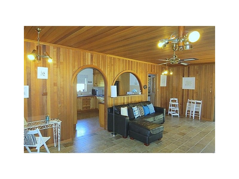 10 Nitschke Road, Hahndorf SA 5245