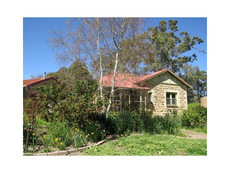 11 Willis Road, Flaxley SA 5153