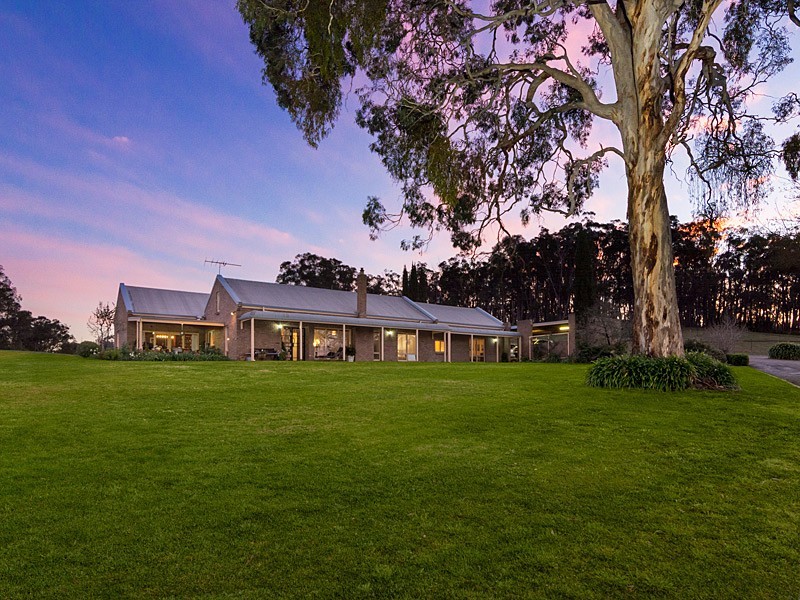 19 Martins Road, Oakbank SA 5243