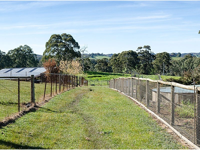 19 Martins Road, Oakbank SA 5243