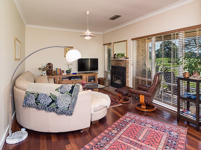 19 Martins Road, Oakbank SA 5243