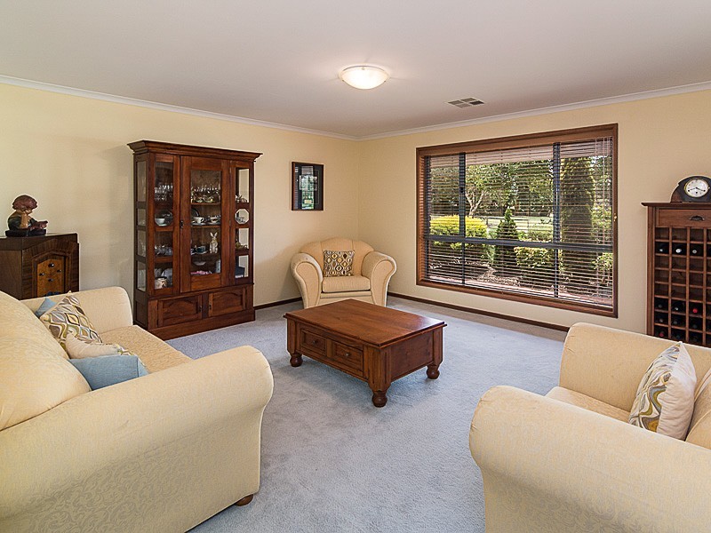 83 Hurling drive, Mount Barker SA 5251