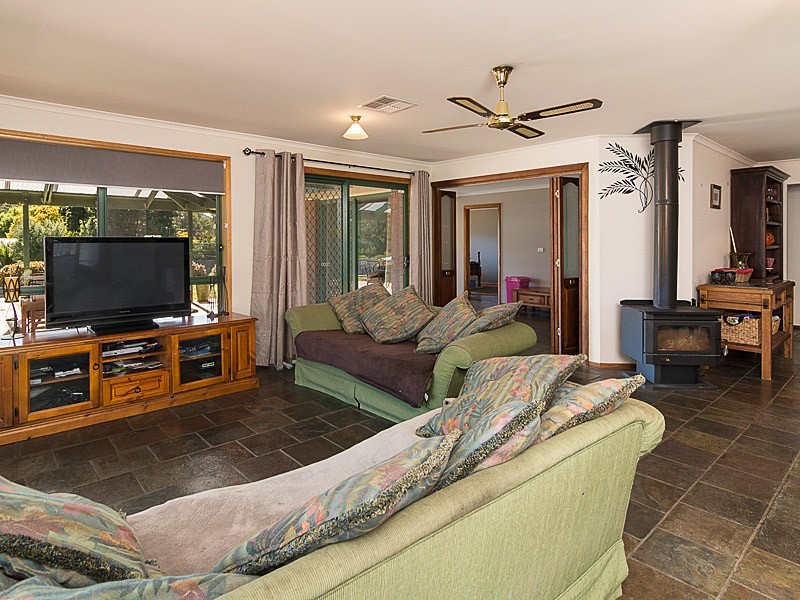 7 Evans Street, Woodside SA 5244