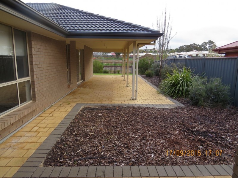 12 Trapper Court, Mount Barker SA 5251