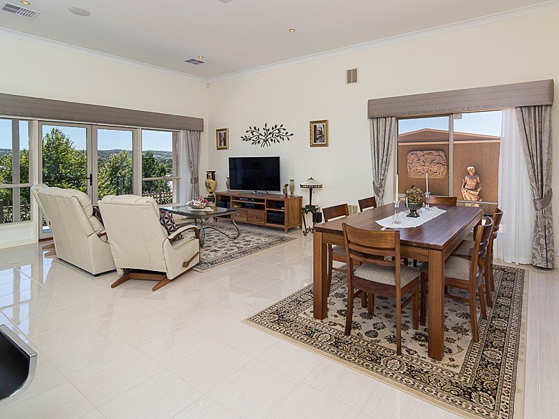 14 Hallmark Court, Mount Barker SA 5251