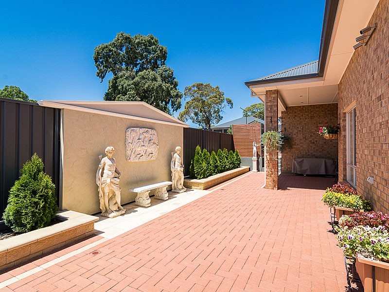 14 Hallmark Court, Mount Barker SA 5251