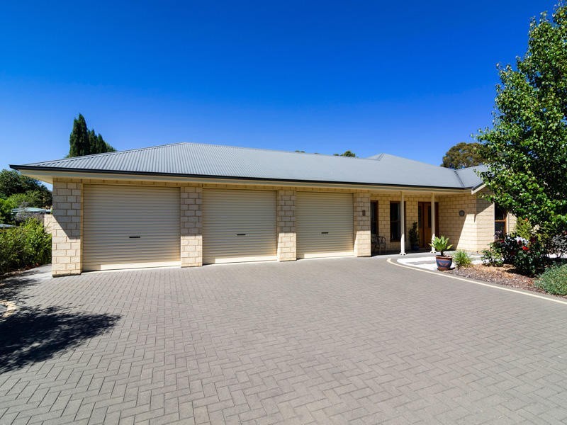 6 London Court, Mount Barker SA 5251