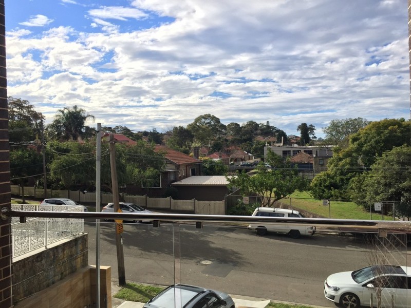 1/90 Cary Street, Marrickville NSW 2204