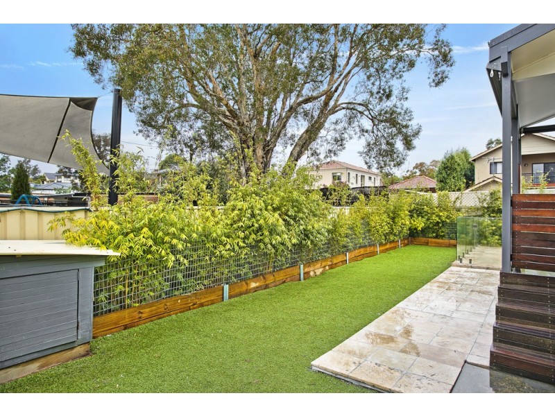 41 Flora Street, Roselands NSW 2196