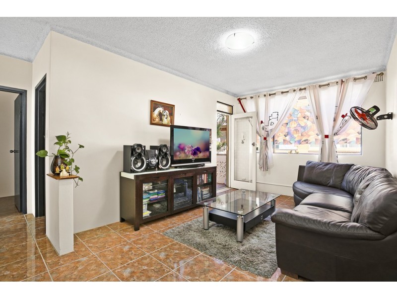 8/25a George Street, Marrickville NSW 2204