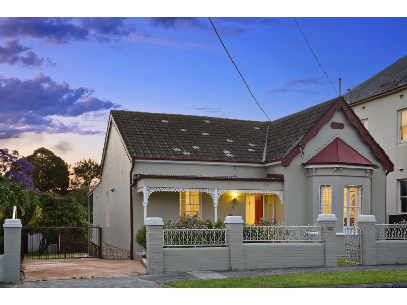 16 Warren Road, Marrickville NSW 2204