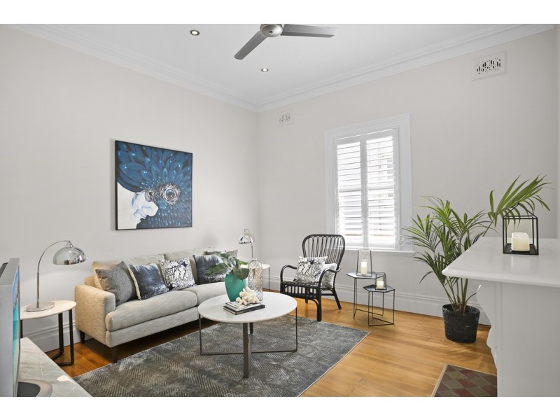 16 Warren Road, Marrickville NSW 2204