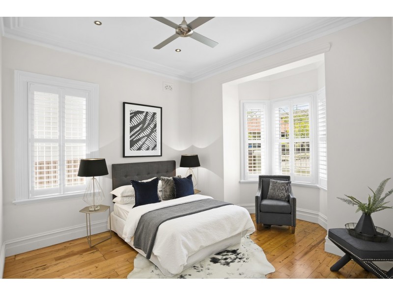 16 Warren Road, Marrickville NSW 2204