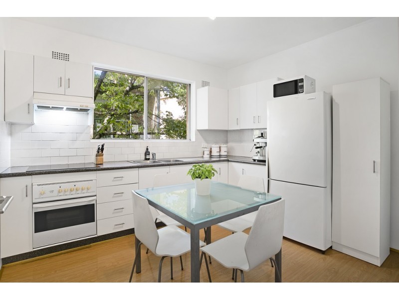 6/11 Arthur Street, Marrickville NSW 2204
