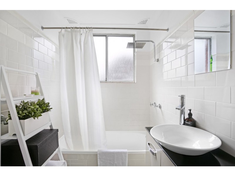 6/11 Arthur Street, Marrickville NSW 2204