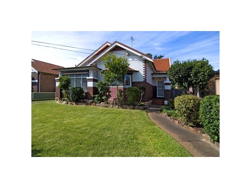 24 Hamilton Avenue, Earlwood NSW 2206