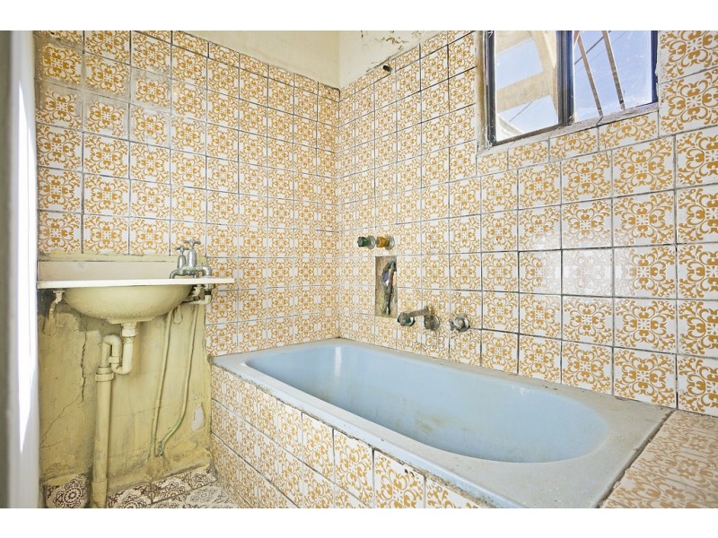 104 Newman Street, Newtown NSW 2042