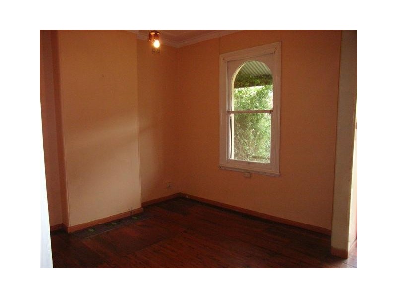 209 Denison Rd, Dulwich Hill NSW 2203