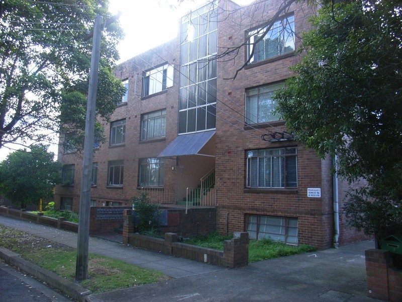 27/11 Osgood Avenue, Marrickville NSW 2204