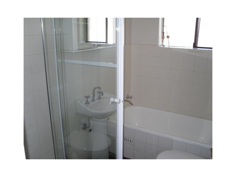 11/19-25 Pile St, Marrickville NSW 2204