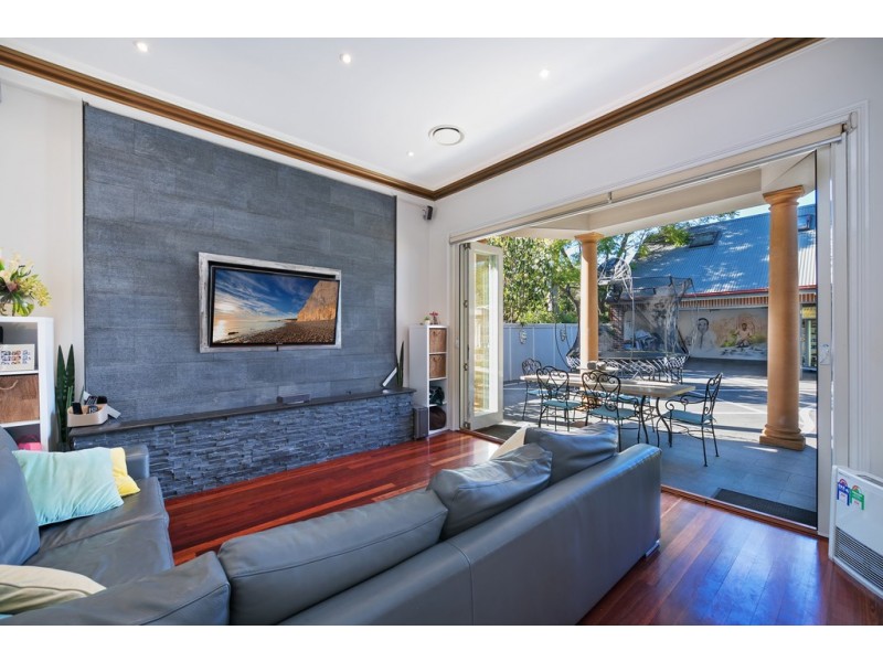 10 Hillcot Street, Hurlstone Park NSW 2193