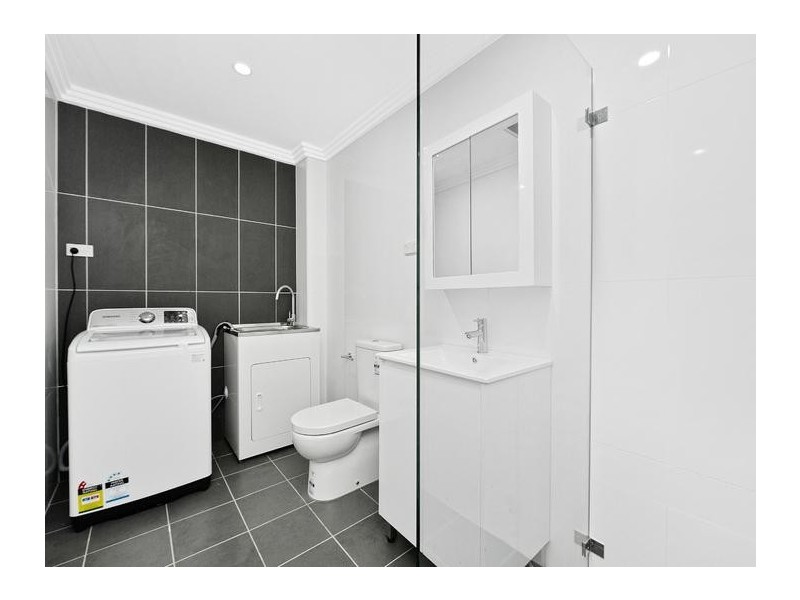 1/264 Unwins Bridge Road, Sydenham NSW 2044