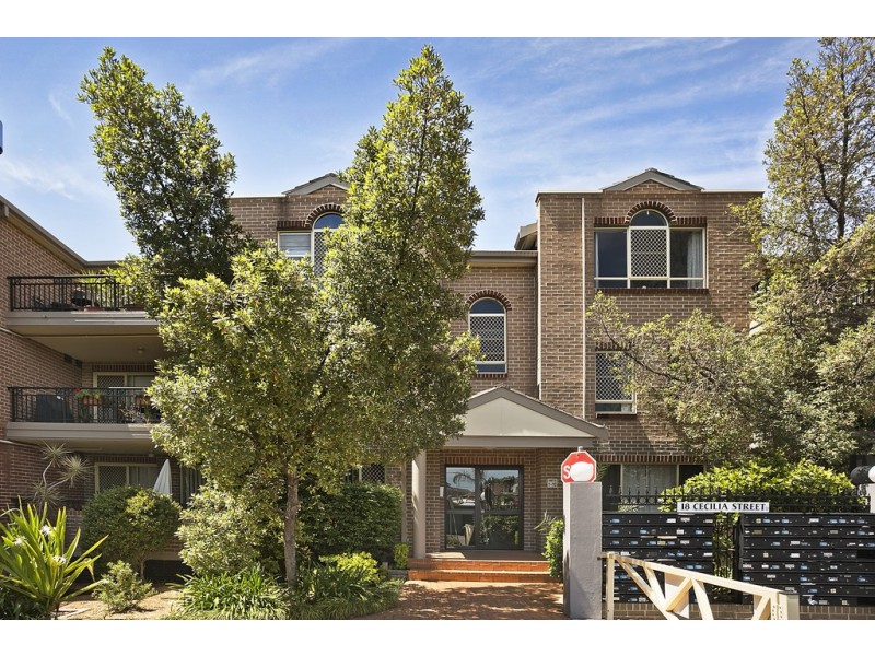 6/18 Cecilia Street, Marrickville NSW 2204
