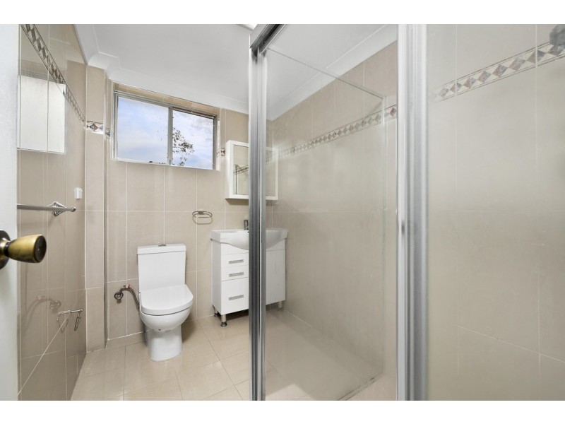 12/32 Queen Victoria Street, Bexley NSW 2207