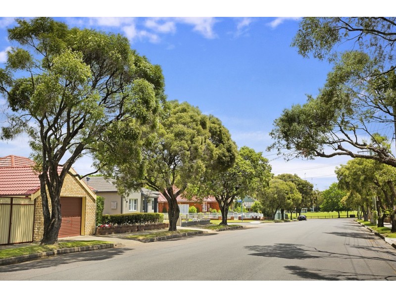 8 Dunstan Street, Croydon Park NSW 2133