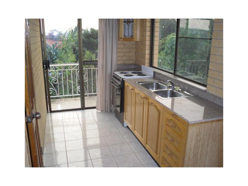 3/6 Ivanhoe St, Marrickville NSW 2204