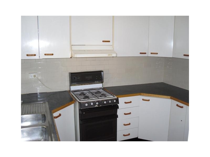 4 Riverdale Ave, Marrickville NSW 2204