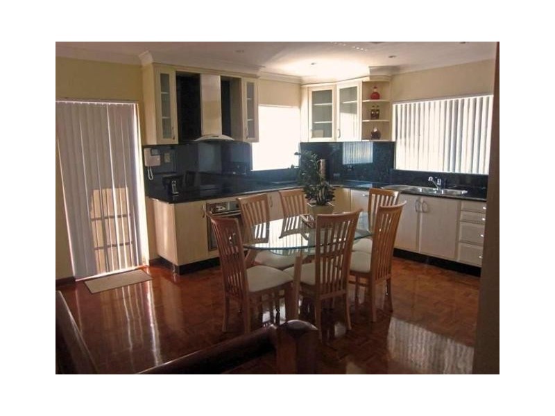 7B Tottenham St, Blakehurst NSW 2221