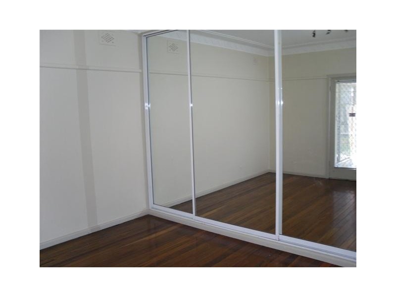 2  Stone St, Earlwood NSW 2206