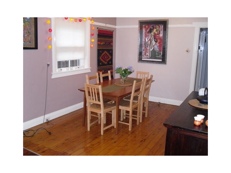 54 Station St, Tempe NSW 2044