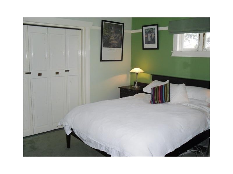 54 Station St, Tempe NSW 2044