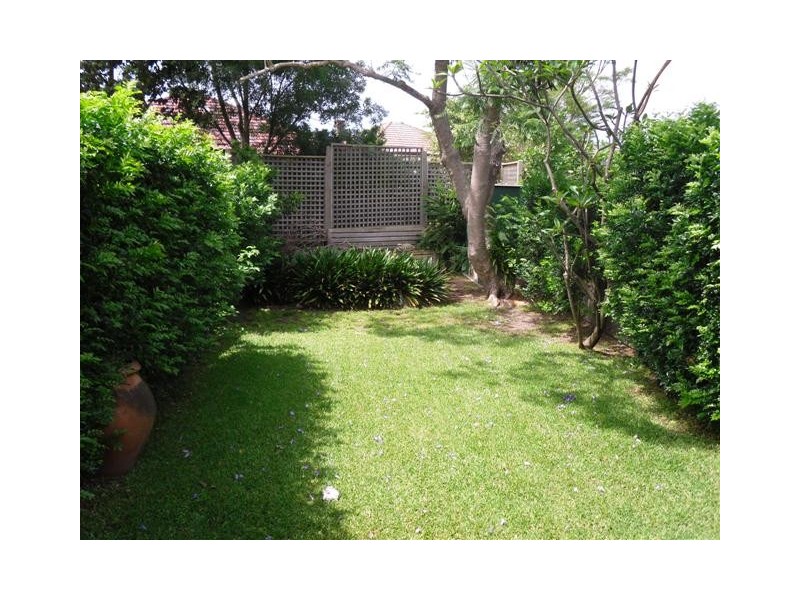 8B Shaw St, Kogarah NSW 2217