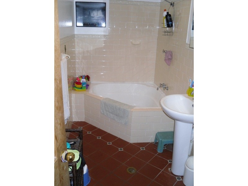 8 Northcote St, Marrickville NSW 2204