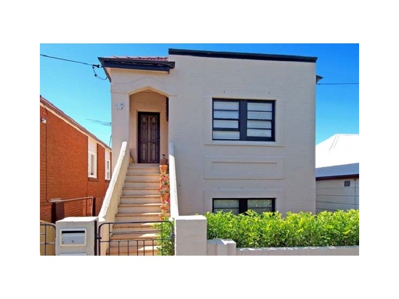 17b Schwebel Street, Marrickville NSW 2204