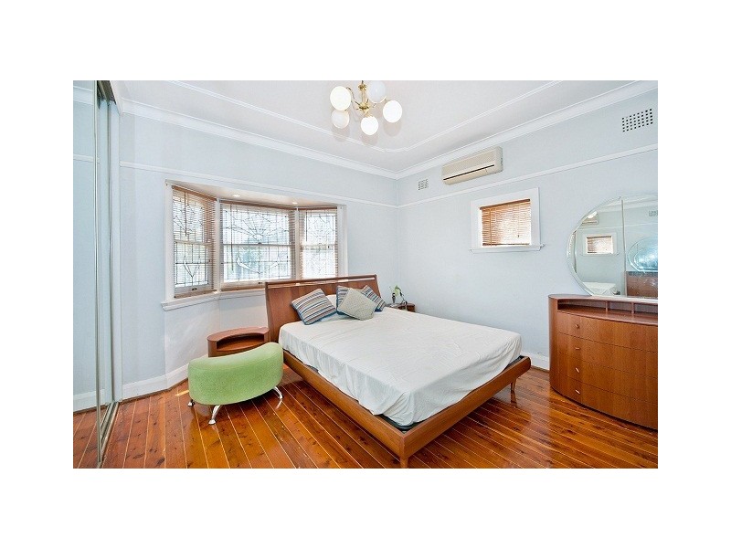 12 Waterside Crescent, Earlwood NSW 2206