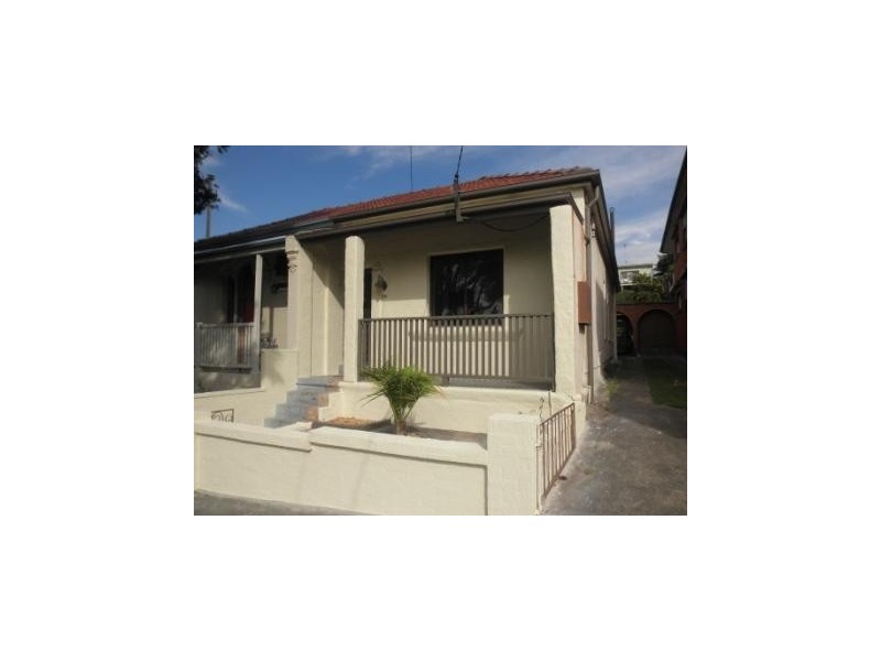 64 Cary Street, Marrickville NSW 2204