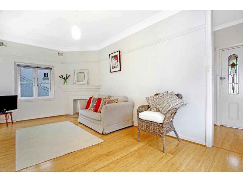 17B Schwebel Street, Marrickville NSW 2204