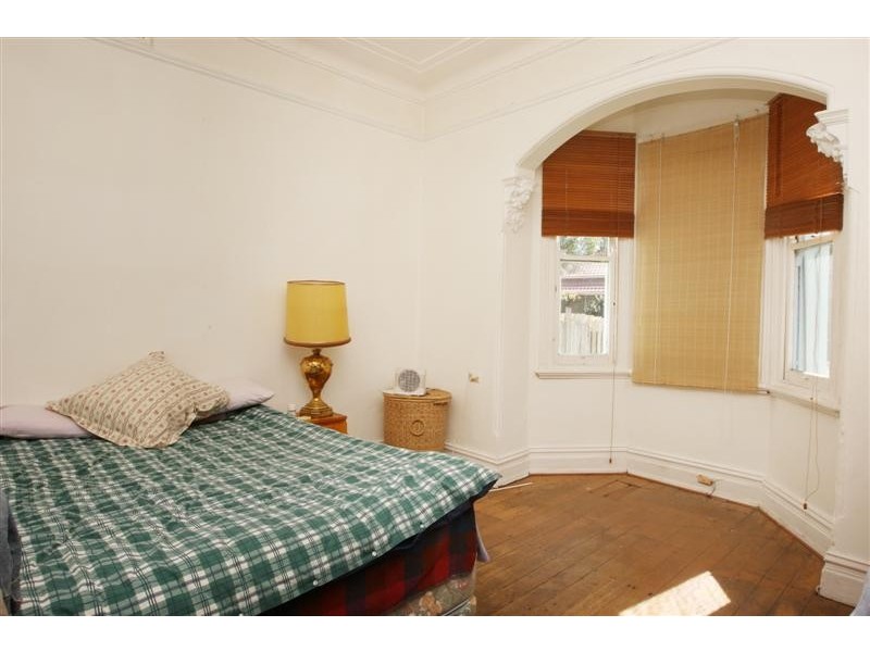 6  Woodland Street, Marrickville NSW 2204